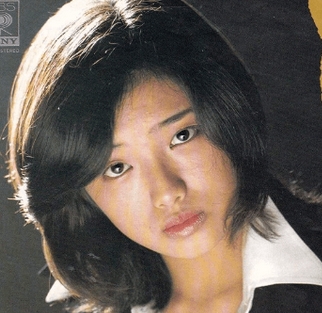 山口百恵