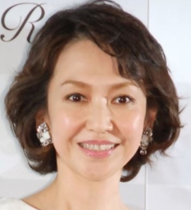 賀来千香子