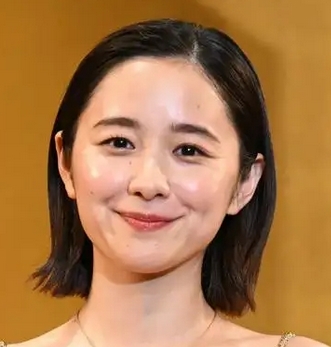 堀田真由