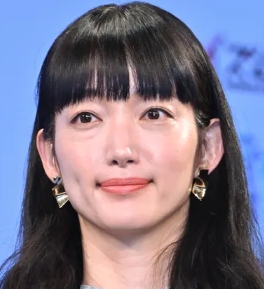 入山法子