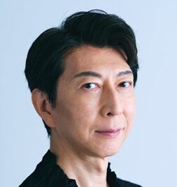 篠井英介